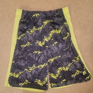 Russell Dri-Power 360 Boys Shorts, Sz L (10-12)